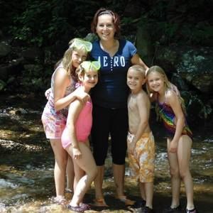 Meet your Posher, Lisa